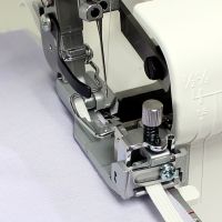 Patka pro našívání gumy pro overlock JUKI A98156550A0A