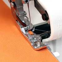 Universální patka pro overlock JUKI A15016340B0