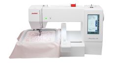 Vyšívací stroj JANOME MEMORY CRAFT 400E velikosti XXL