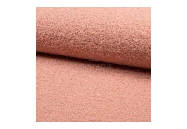 Quality Fur, Rose