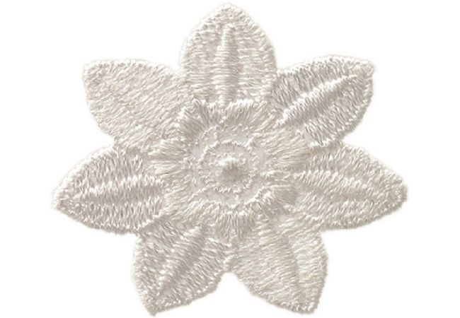 Nažehlovačka Krajkový květ bílý 3,6 x 3,6 cm Monoquick