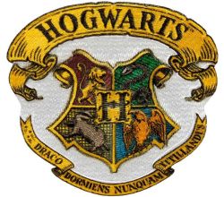 Nažehlovačka Harry Potter Bradavice školní znak 6,3 x 5,7 cm Monoquick